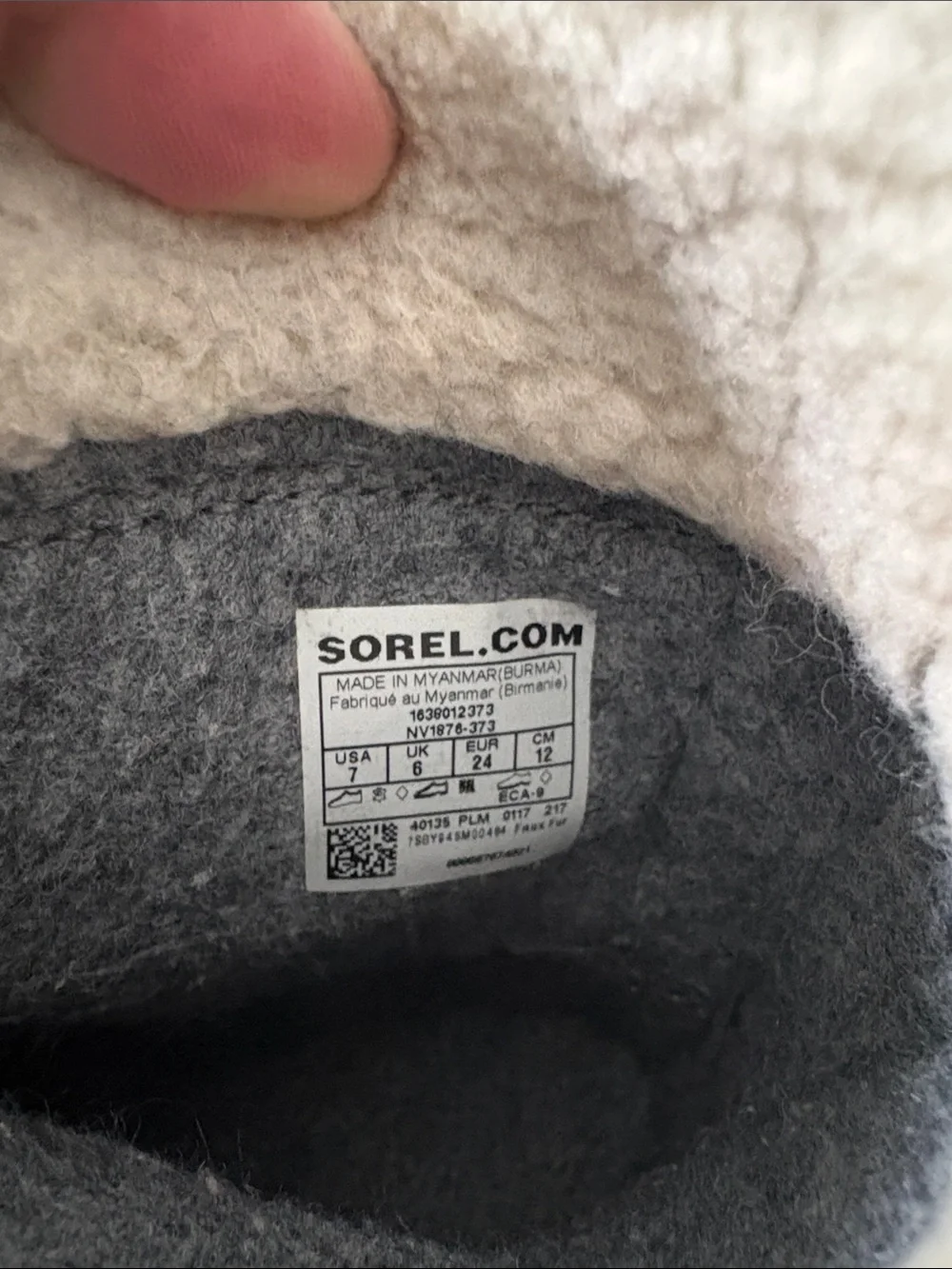 Sorel Kids Tan and Black Cozy Sherpa-Trim Snow Boots